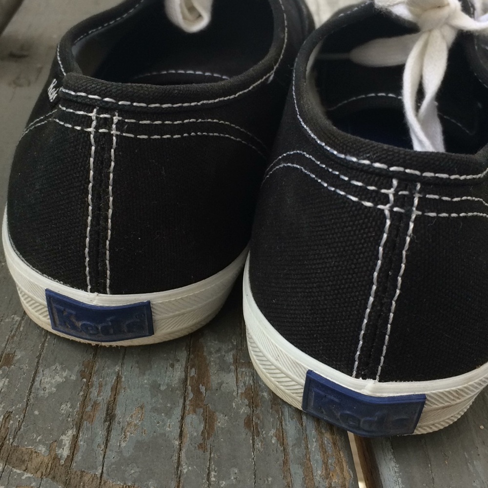 Keds - Picture 3 of 6